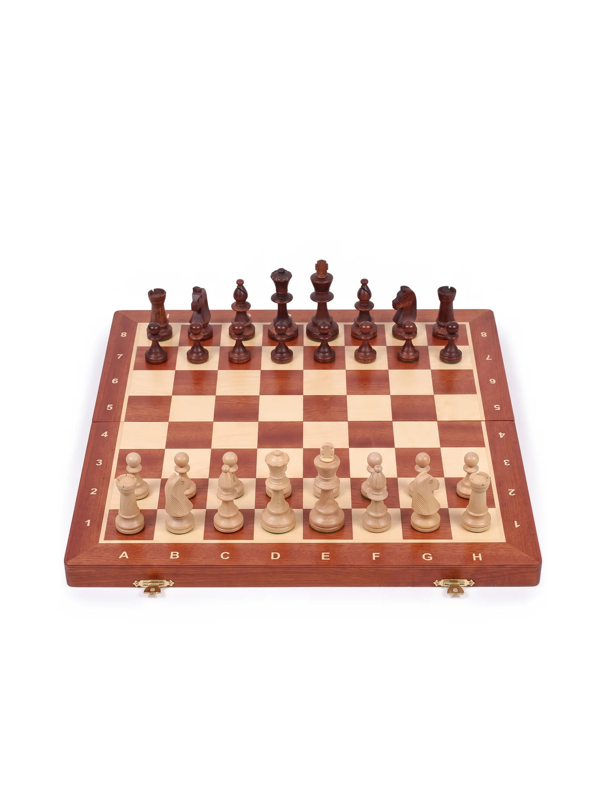 Échiquier Gambit en acajou – vue d’ensemble, pièces en place