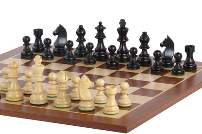 Échiquier Grand Classique en acajou, grand format 54 cm, pièces noires et claires, sans coordonnées
