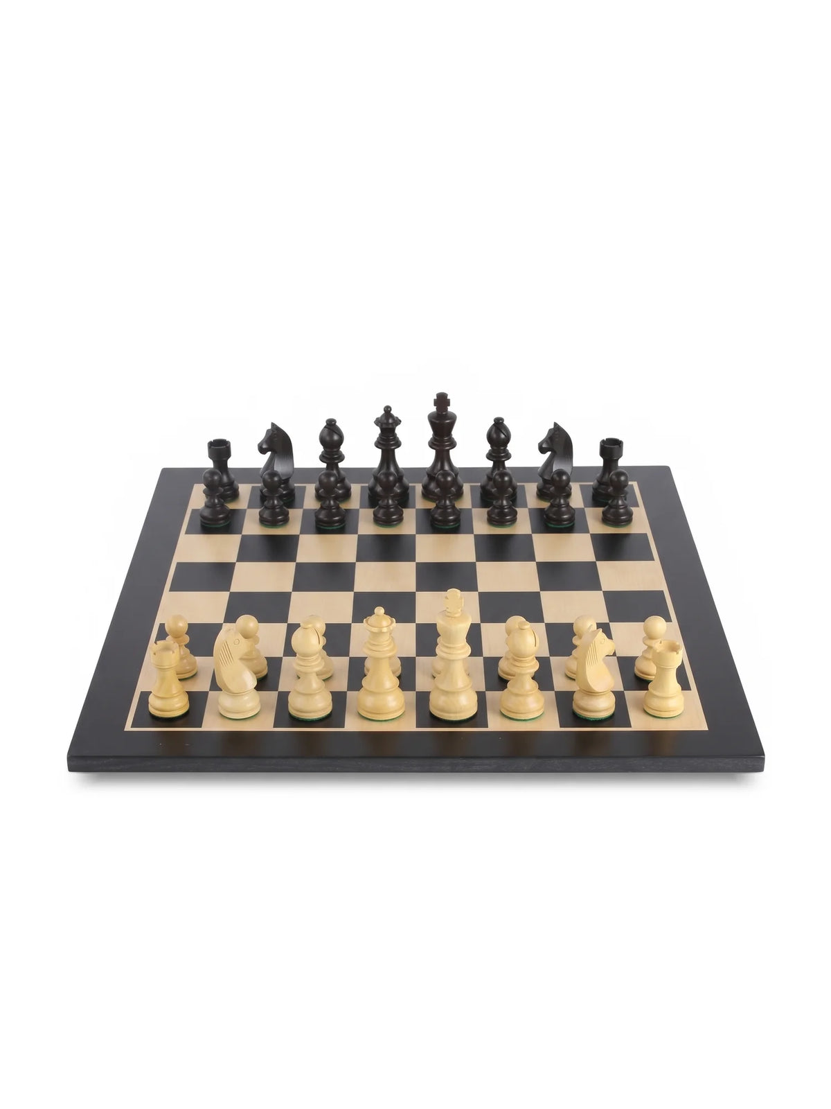 Échiquier Grand Classique en bois noir, pièces noires et claires en place, vue de face