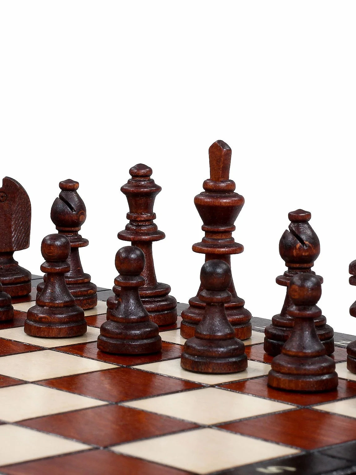 Échiquier magnétique Voyageur marron – pièces marron profil