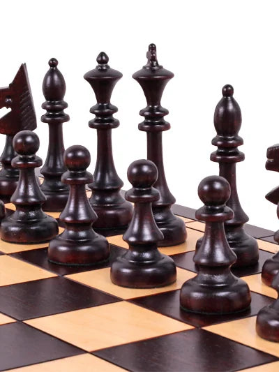 Jeu d’échecs Club – les pièces foncées