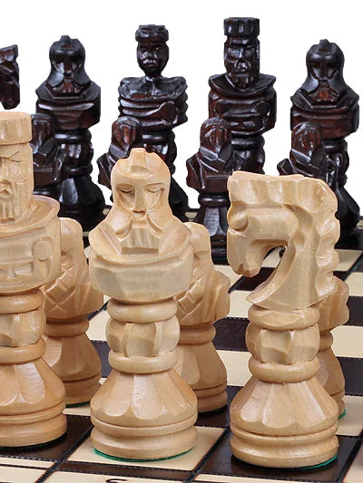 Jeu d’échecs Gladiateur – pièces gros plan
