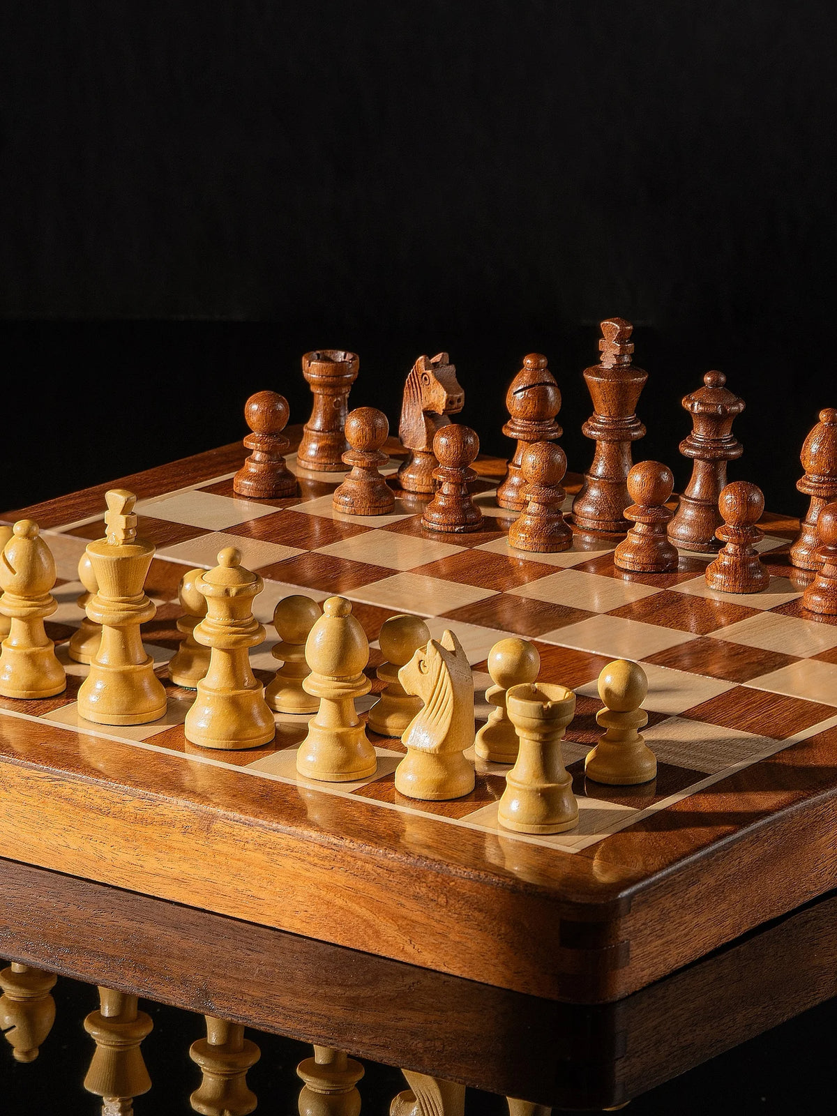 Jeu d’échecs magnétique Acacia – vue d’ensemble