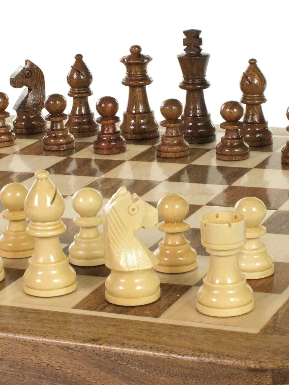 Jeu d’échecs magnétique Acacia – détail des pièces