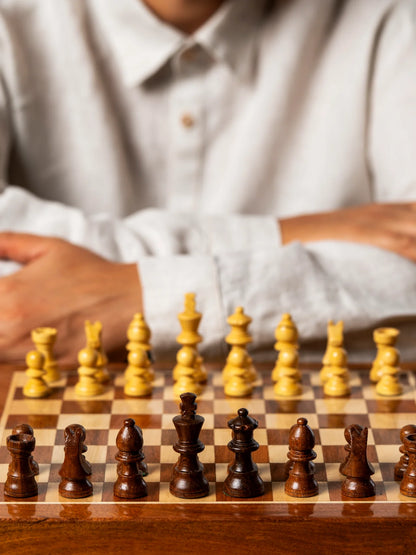 Jeu d’échecs magnétique Acacia – une partie en cours