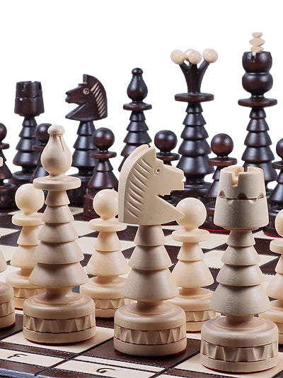 Jeu d’échecs Sapin de Noël – pièces blanches en sapin