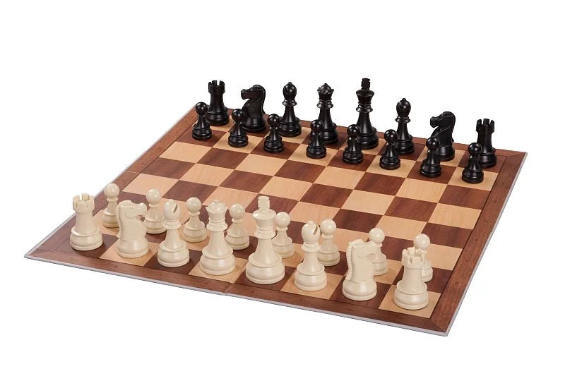 Plateau pliant marron et beige avec les 32 pièces du kit DGT en place